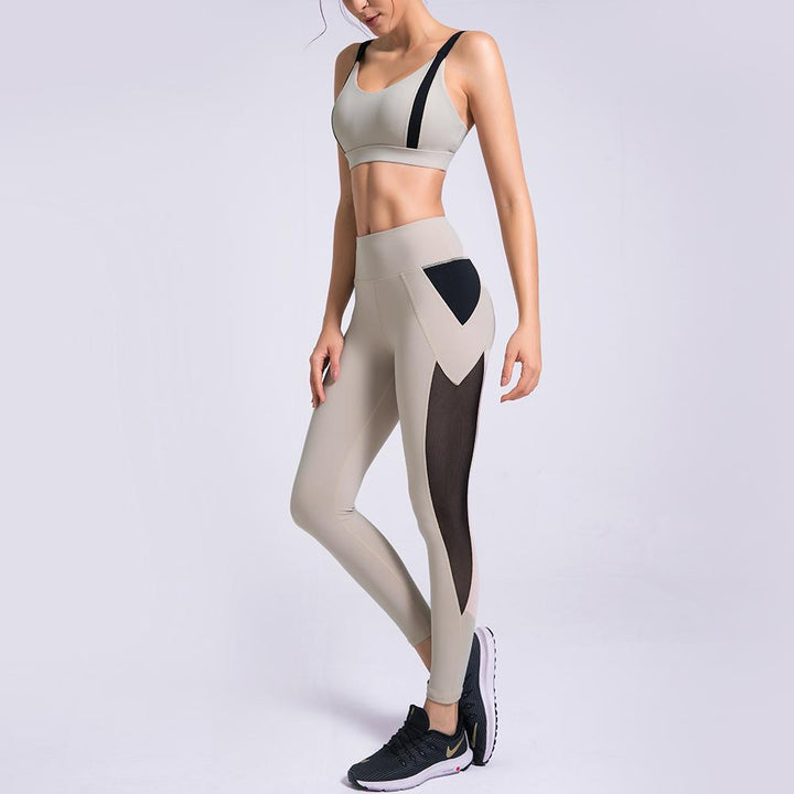 Empower Your Workout - Stylish Leggings & Top Set