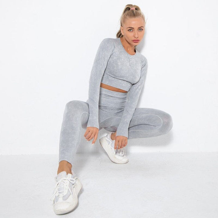 Airy Feather Yoga Ensemble - Stylish Leggings & Top Combo