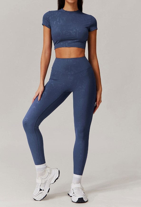 Elevate Your Workout: Stylish Leggings and Top Gym Set