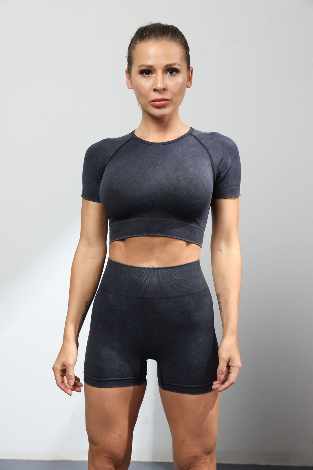 Stylish Lycra Gym Set - Comfortable Shorts and Trendy Top