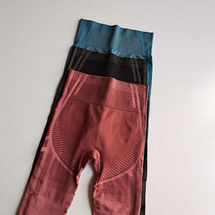 Elevate Your Comfort with Flex Seamless Leggings