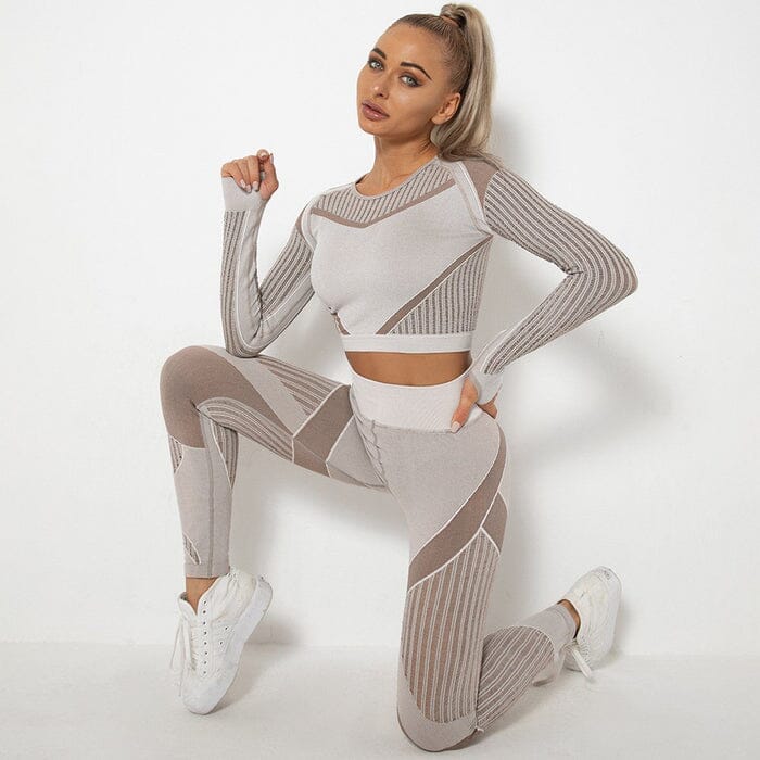 Elevate Your Workout with Our Stylish Mesh Seamless Leggings and Top Set