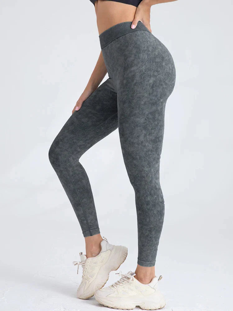 Elevate Your Adventure: High-Waisted Leggings for Ultimate Comfort