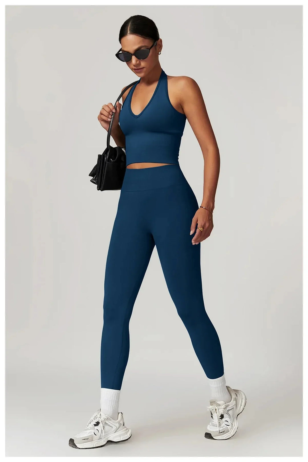 Elevate Your Workout: Momentum Seamless V-Line Leggings and Top Set