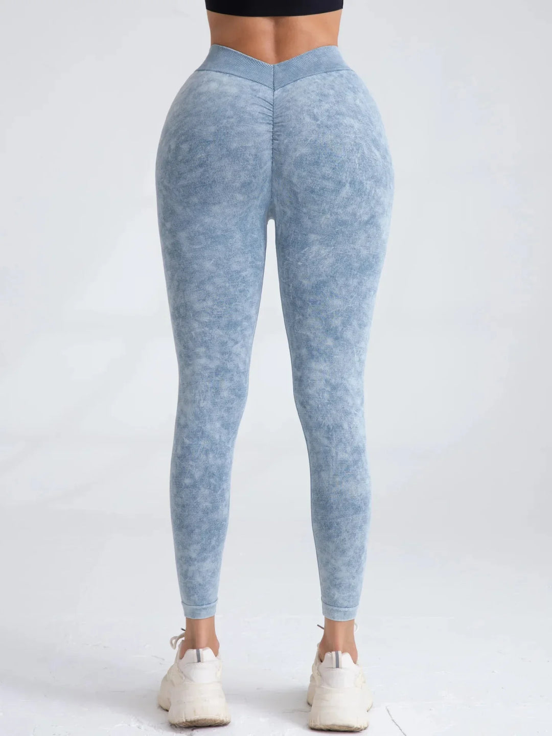 Elevate Your Adventure: High-Waisted Leggings for Ultimate Comfort
