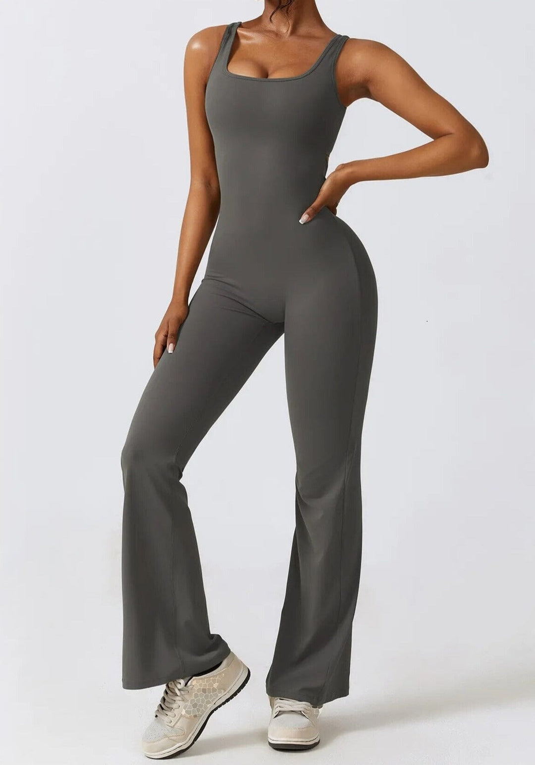Elegant Hollow Back Jumpsuit with Stunning Imprint Design