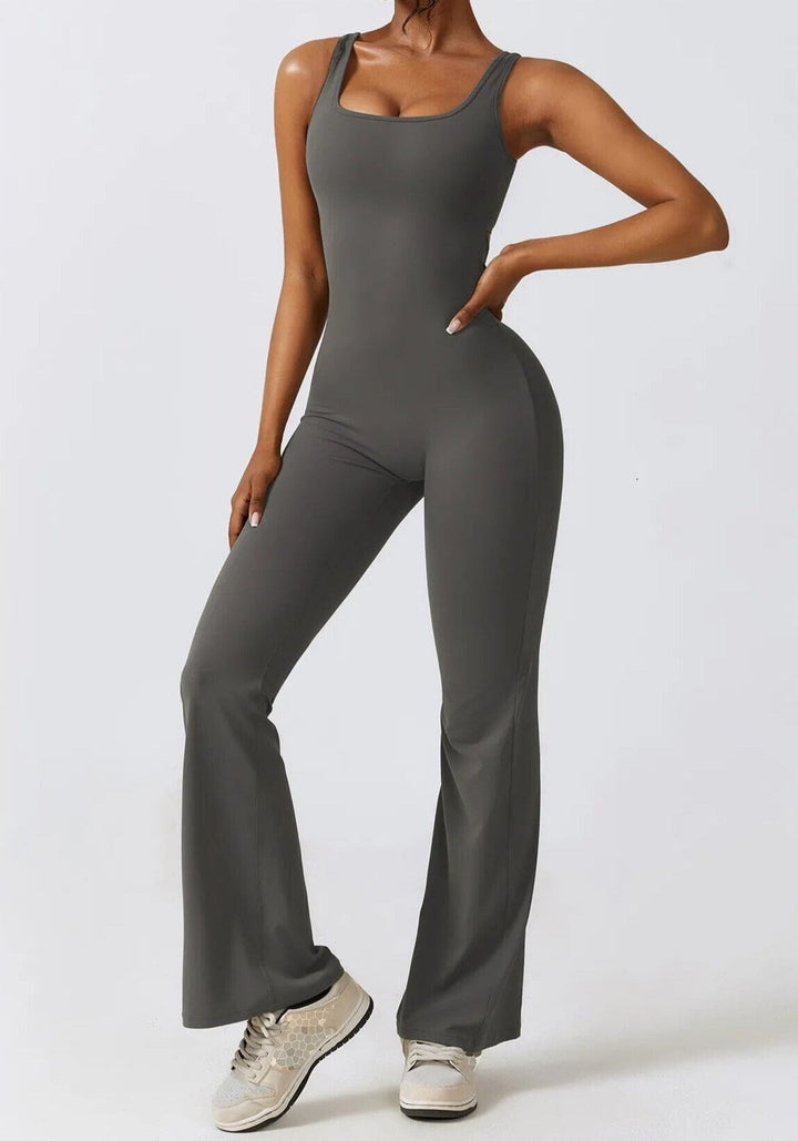 Elegant Hollow Back Jumpsuit with Stunning Imprint Design