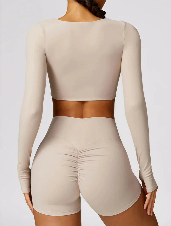 Chic Long Sleeve Cropped Top for Ultimate Comfort