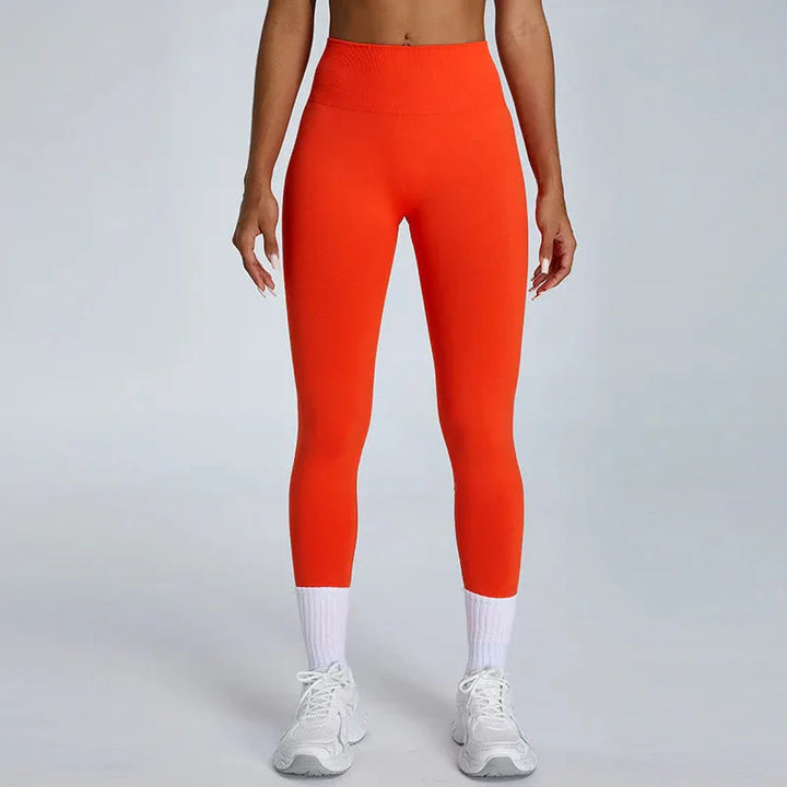 Sleek and Seamless Form-Fitting Leggings