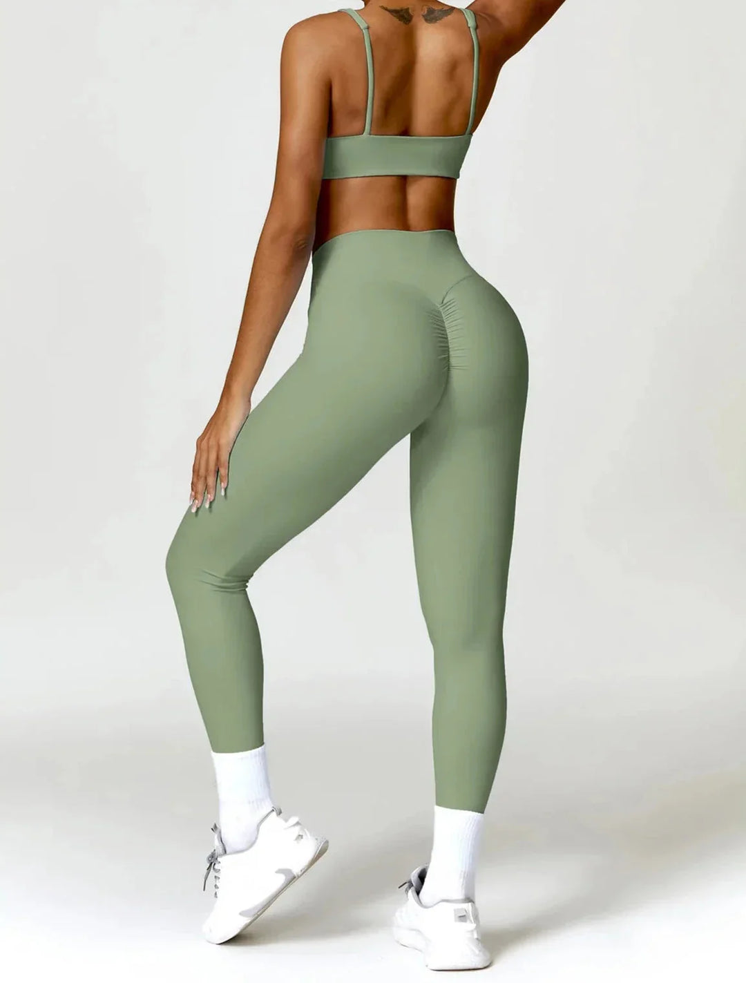 Elevate Your Workout with the Charm Flex Performance Bra and Leggings Set