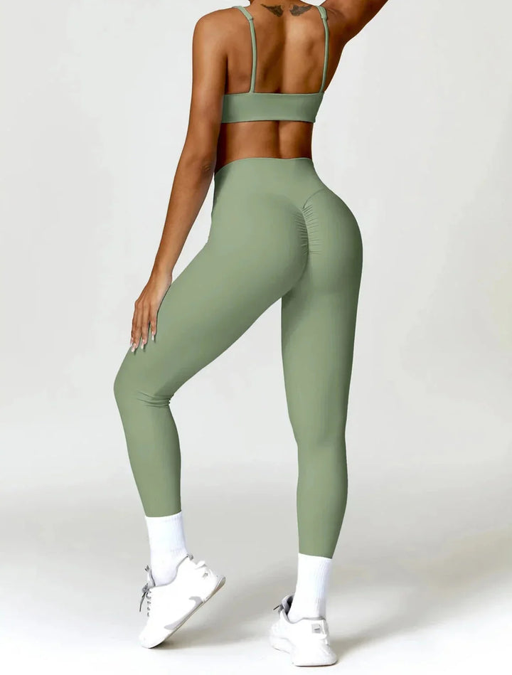 Elevate Your Workout with the Charm Flex Performance Bra and Leggings Set