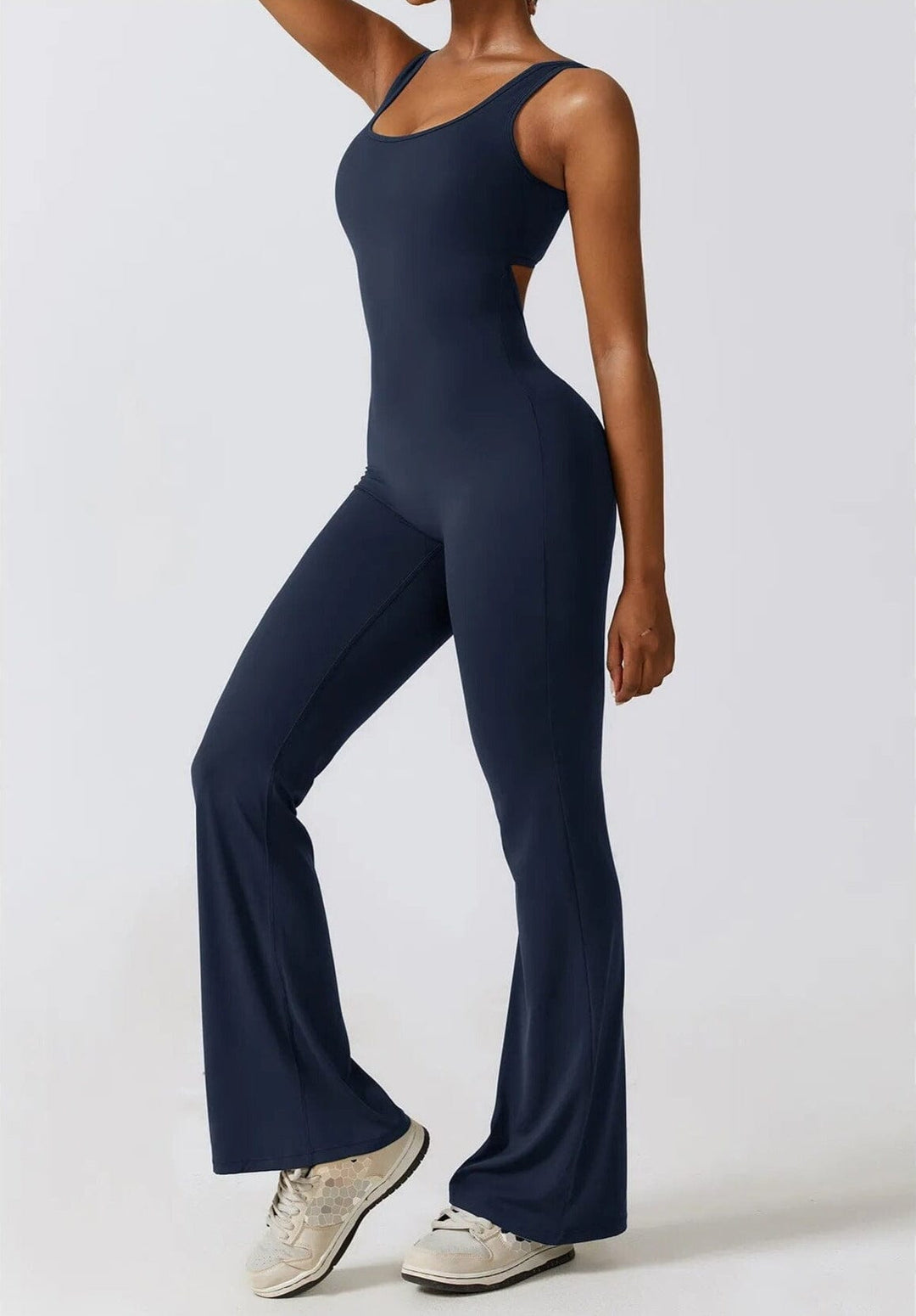 Elegant Hollow Back Jumpsuit with Stunning Imprint Design