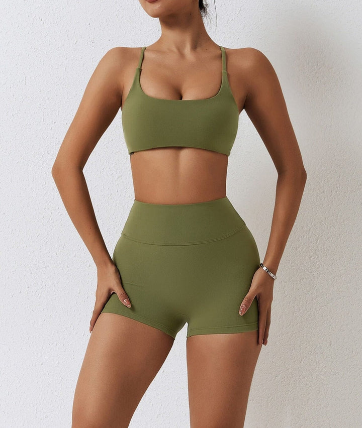SvelteFlow Stylish Scrunch Shorts