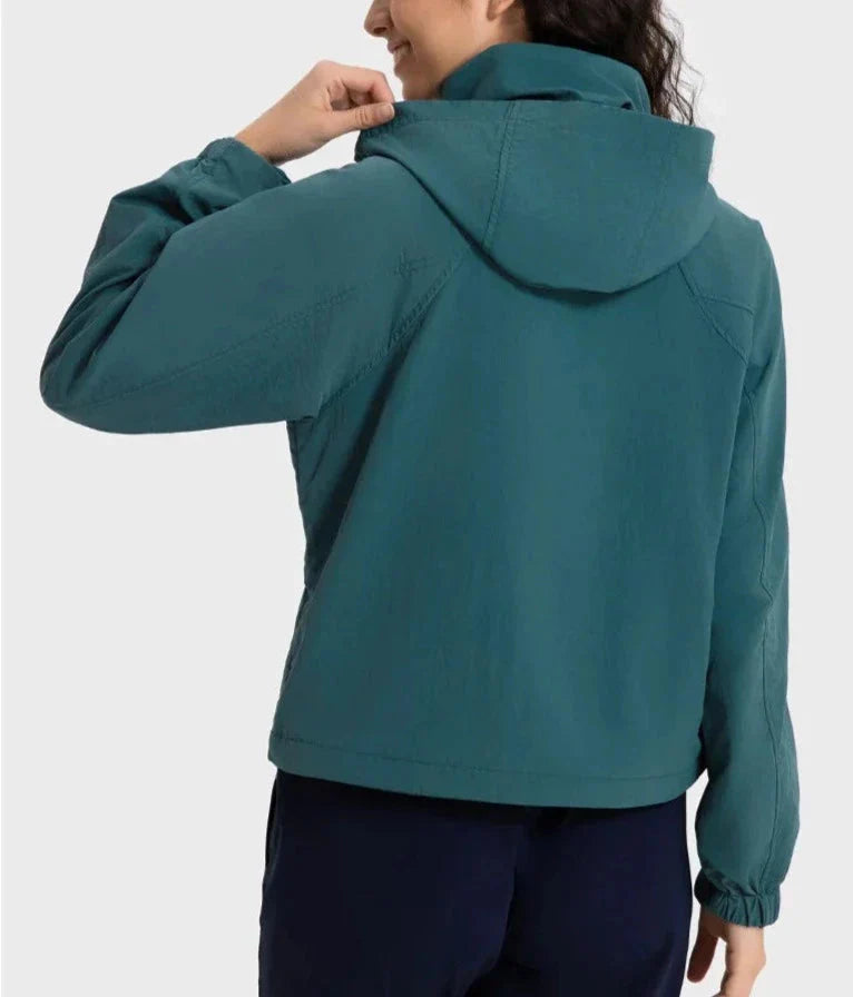 Windbreak Shieldhood Jacket