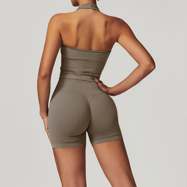 Elevate Your Workout with the Momentum Seamless V-line Gym Set - Includes Stylish Shorts and Top!