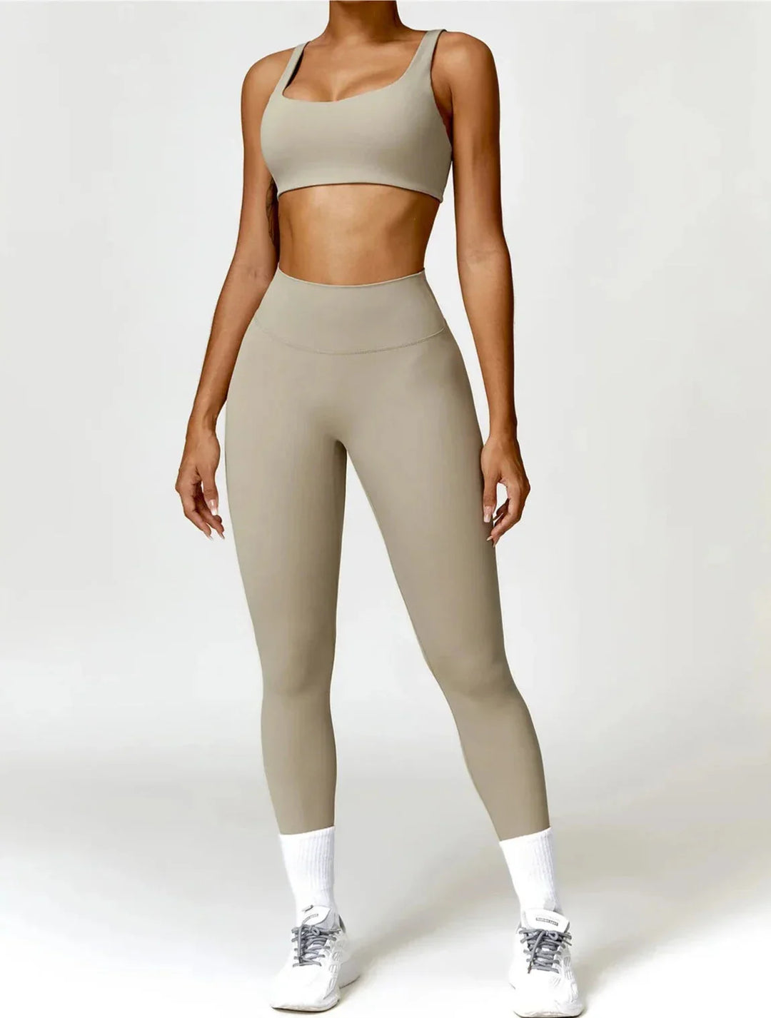 Elevate Your Workout with the Charm Flex Performance Bra and Leggings Set