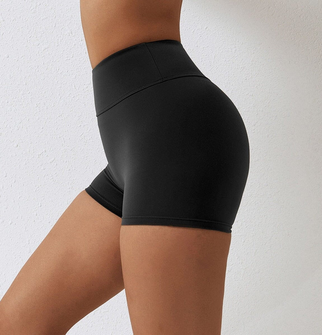 SvelteFlow Stylish Scrunch Shorts
