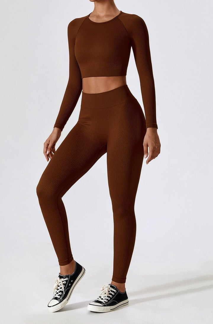 Grove Ultimate Comfort Seamless Set - Stylish Top & Leggings Combo