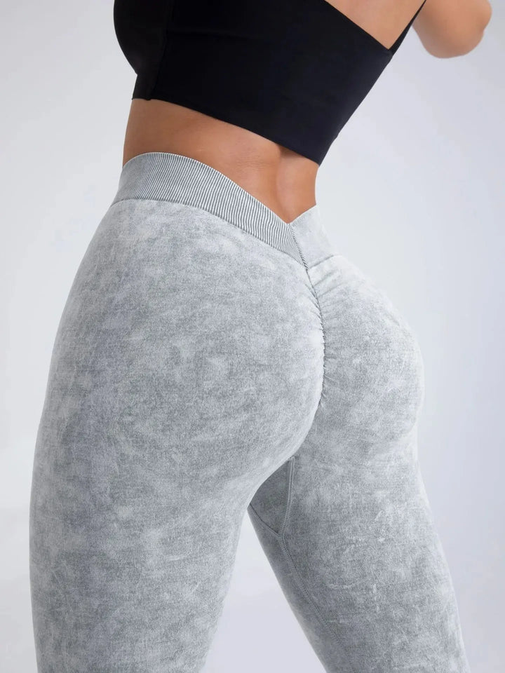 Elevate Your Adventure: High-Waisted Leggings for Ultimate Comfort
