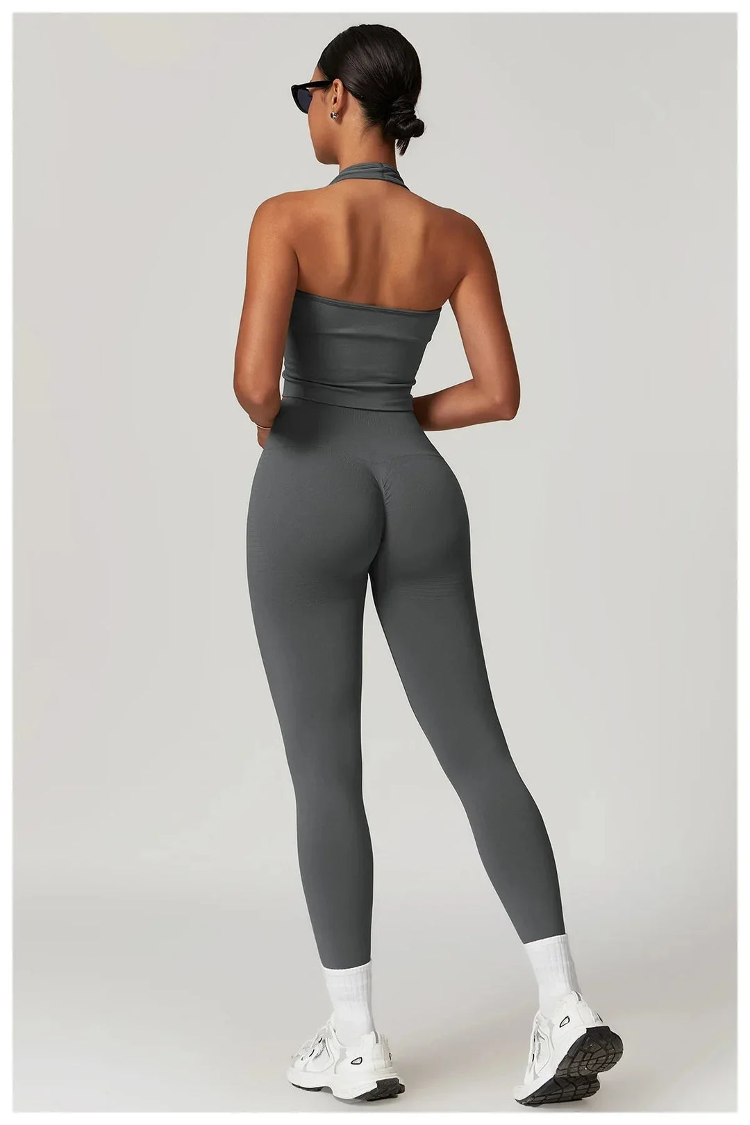 Elevate Your Workout: Momentum Seamless V-Line Leggings and Top Set