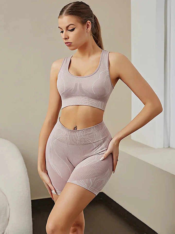 Elevate Your Workout with the Iconic Femme Seamless Sports Bra