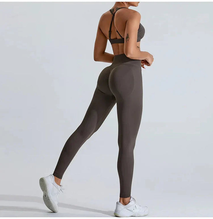 Elevate Your Comfort with Redefined Seamless Leggings