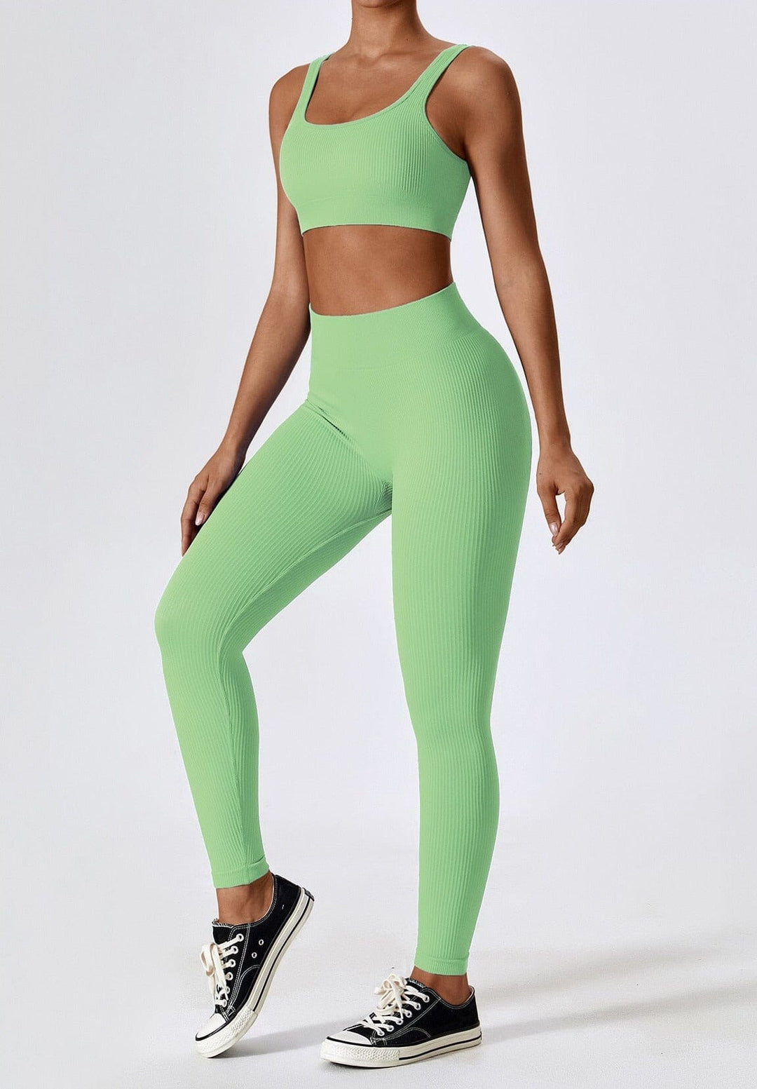 Grove Essential Seamless Bra Set - Stylish Leggings and Top Combo
