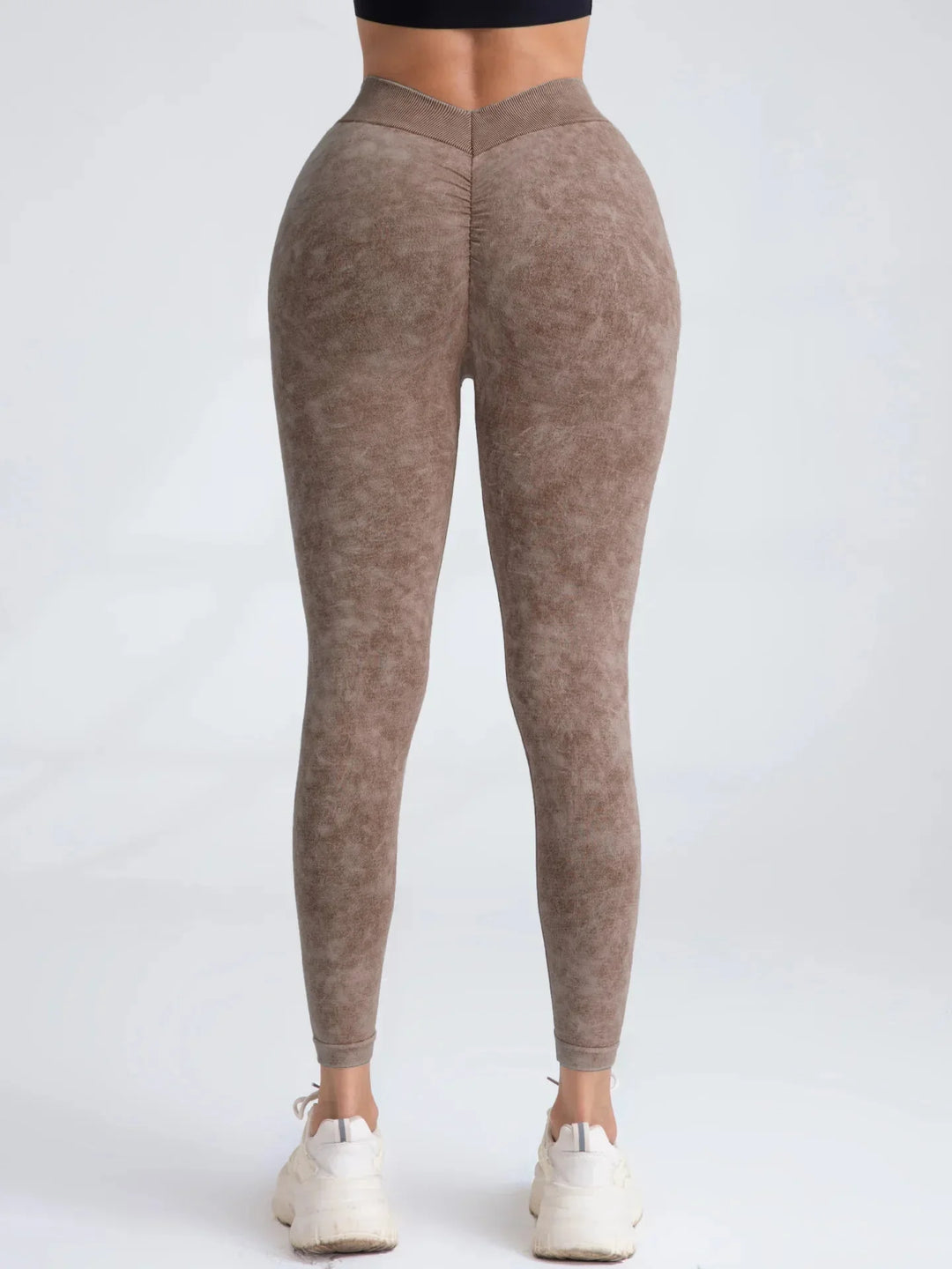 Elevate Your Adventure: High-Waisted Leggings for Ultimate Comfort