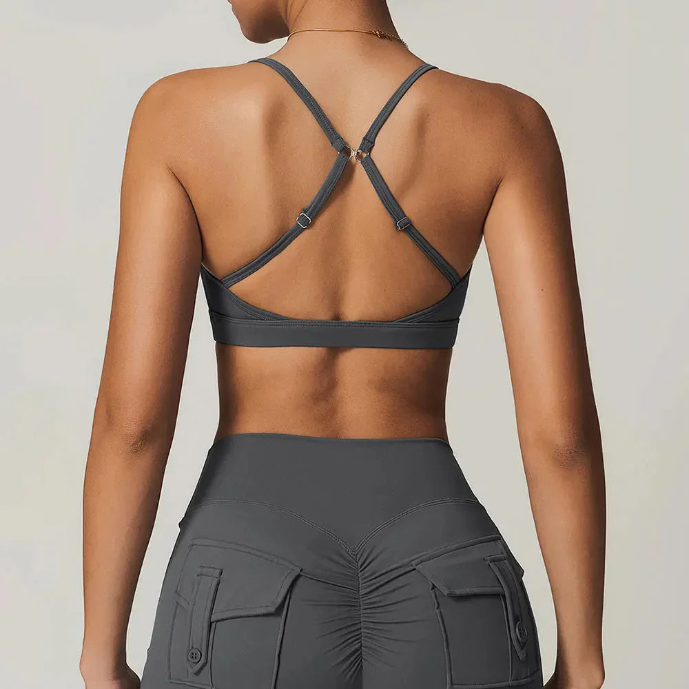 League Two-way Style Sports Bra