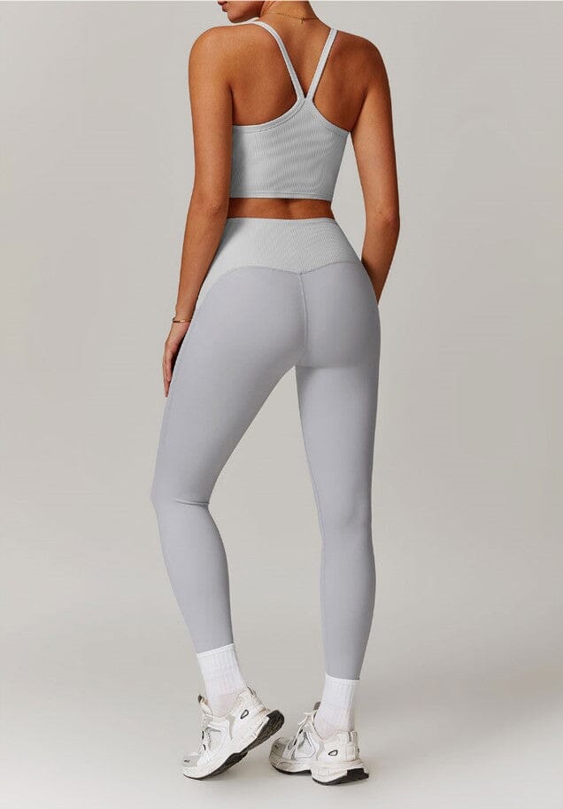 Endless Workout Ensemble - Stylish Leggings & Matching Top