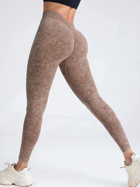 Elevate Your Adventure: High-Waisted Leggings for Ultimate Comfort