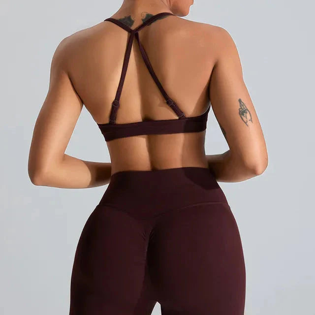 Embrace Seamless Sports Bra