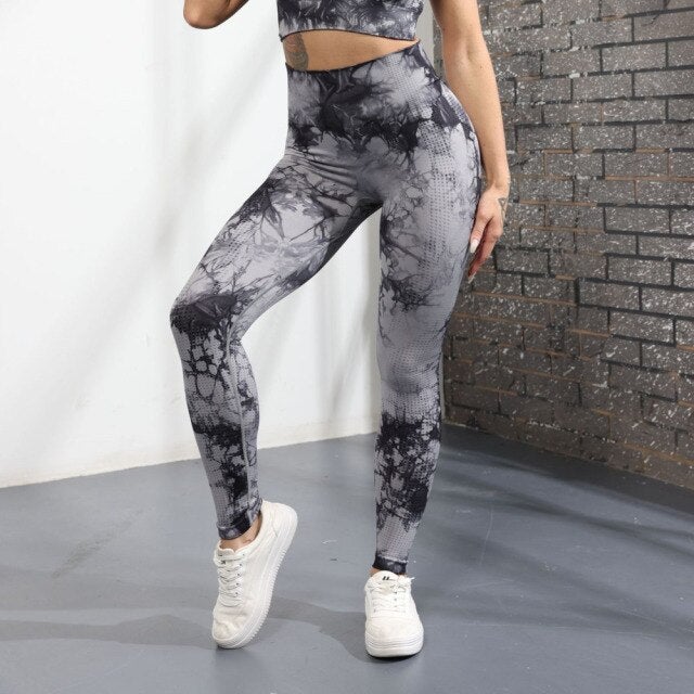 Chic High-Waisted Marble Print Leggings